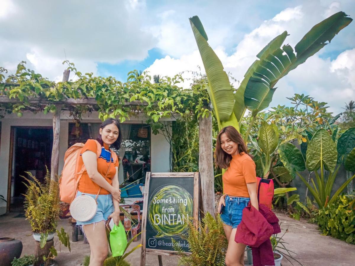Auberge de jeunesse Beanbag Bintan Backpacker à Kangkakawal Extérieur photo