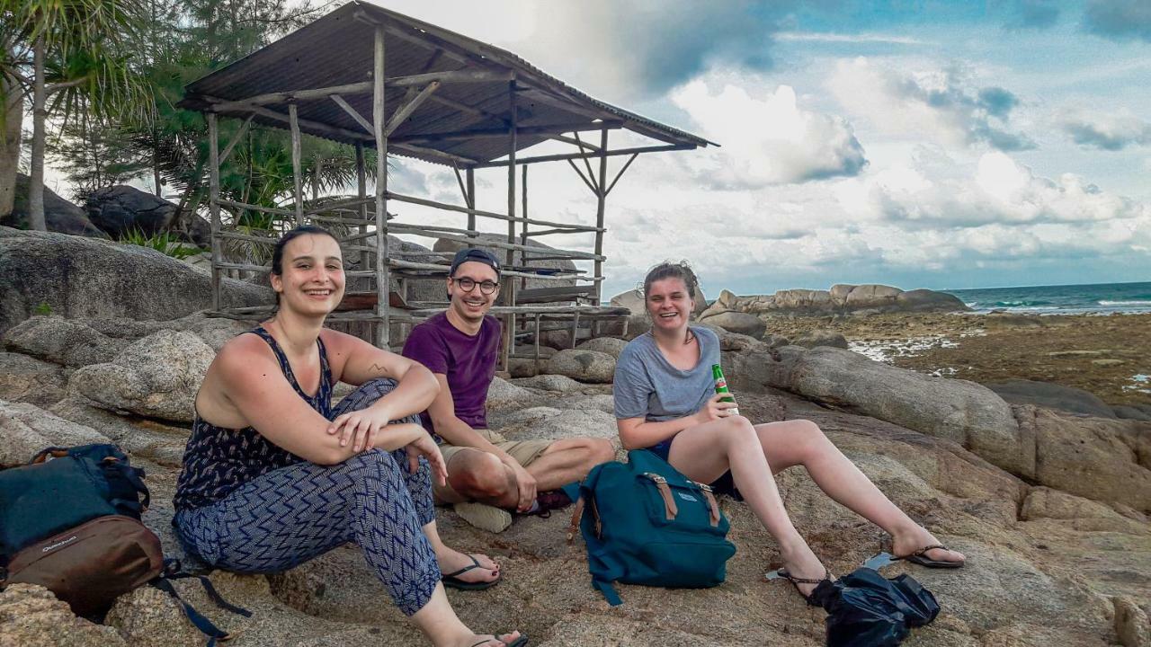 Auberge de jeunesse Beanbag Bintan Backpacker à Kangkakawal Extérieur photo